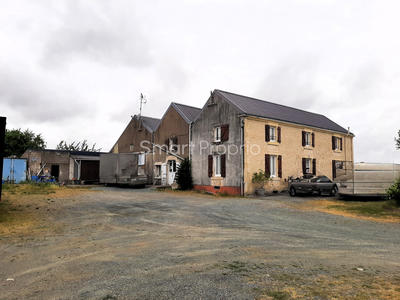 Propriété - 136 m² - 5 pièces