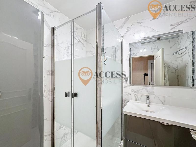 Appartement - 82 m² - 4 pièces