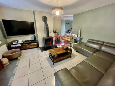 Maison - 167 m² - 8 pièces