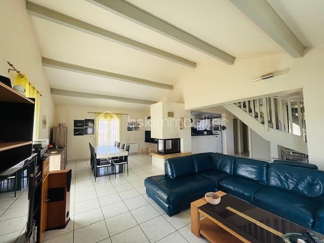 Villa - 145 m² - 7 pièces