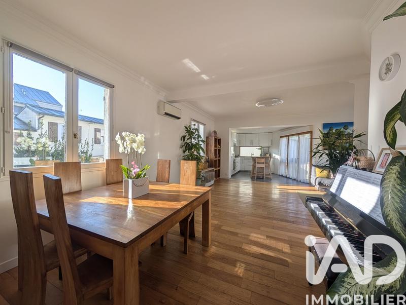 Maison - 101 m² - 6 pièces