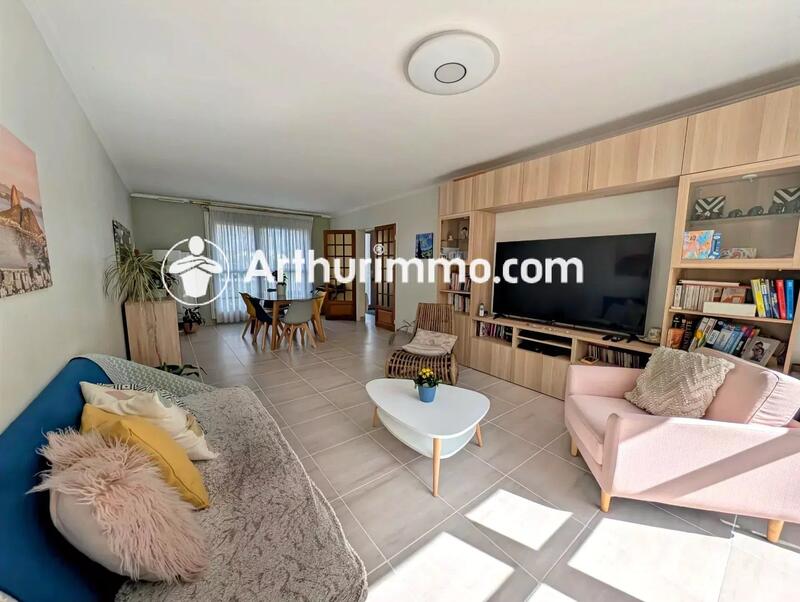 Maison - 96 m² - 5 pièces