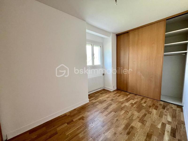 Pavillon - 140 m² - 7 pièces