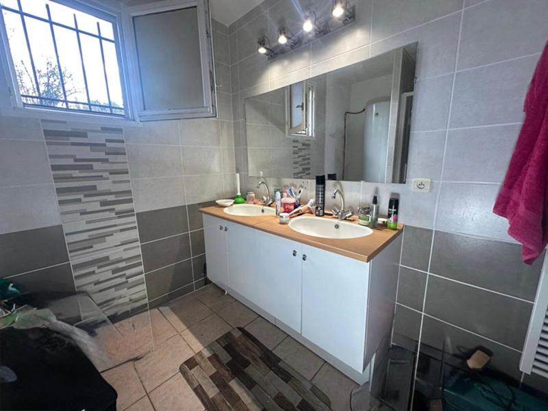 Maison - 98 m² - 4 pièces