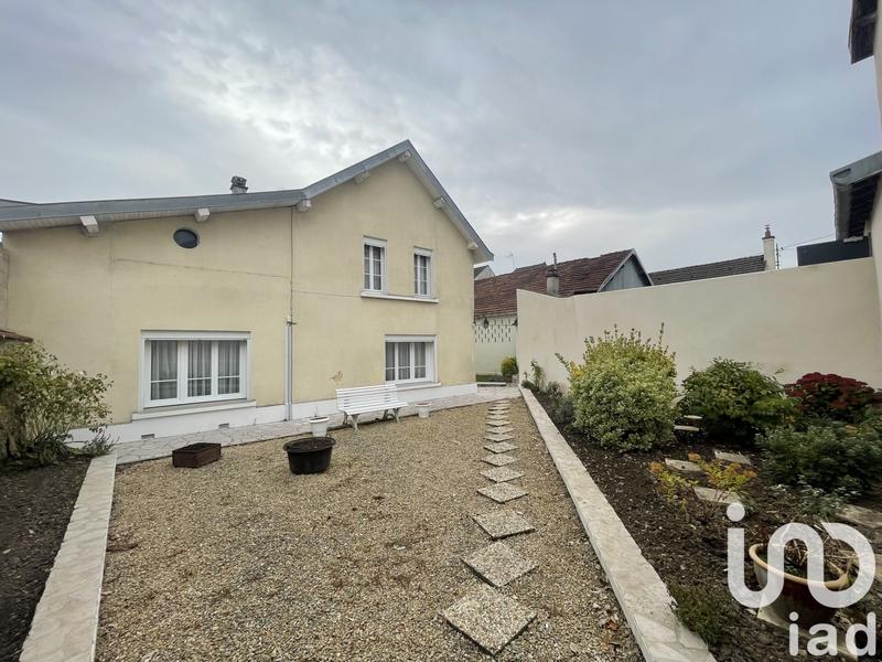 Maison - 113 m² - 6 pièces