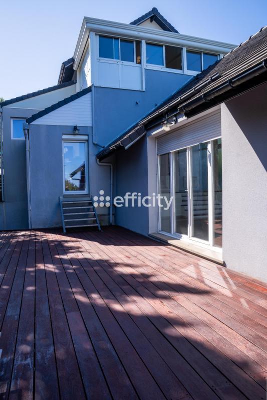 Villa - 230 m² - 9 pièces