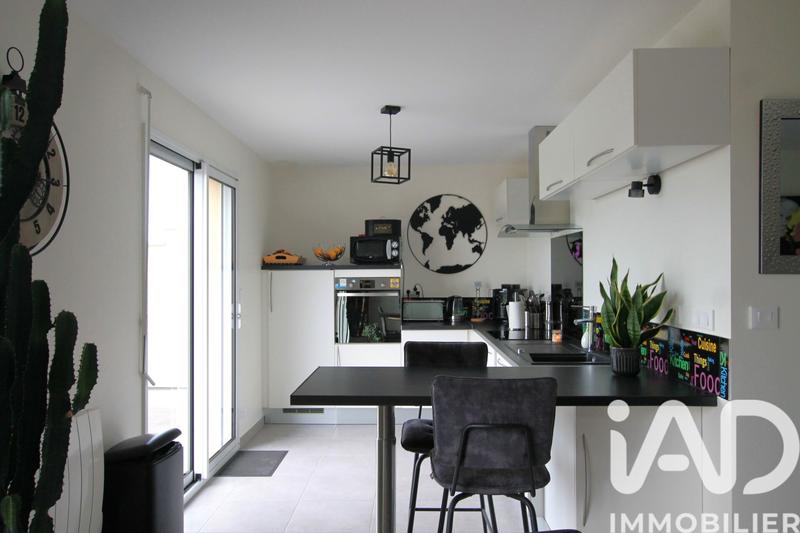 Maison - 99 m² - 5 pièces