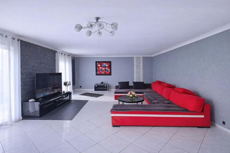 Maison - 150 m² - 6 pièces