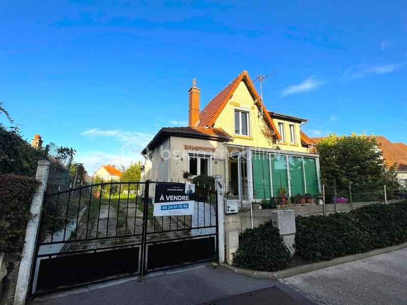 Maison de ville - 110 m² - 6 pièces