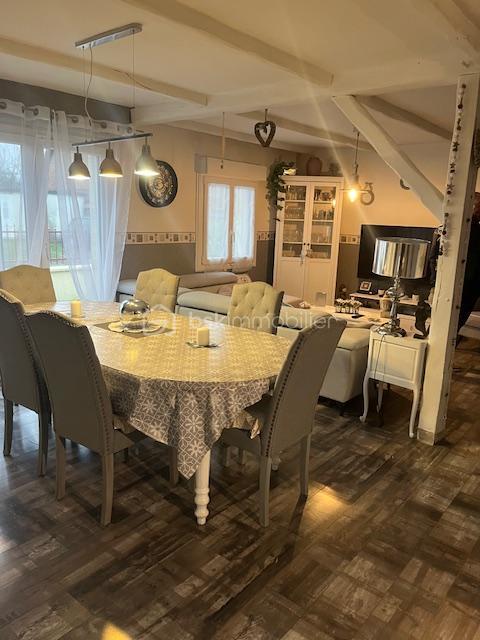 Pavillon - 132 m² - 6 pièces