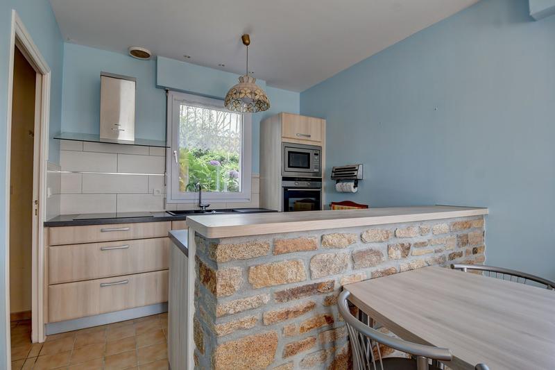 Maison - 180 m² - 6 pièces