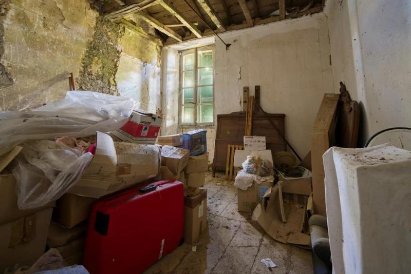 Maison - 400 m² - 6 pièces