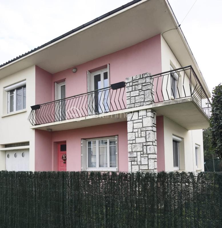 Maison traditionnelle - 109 m² - 4 pièces