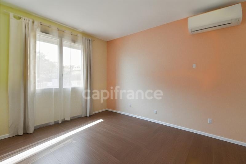 Villa - 130 m² - 5 pièces