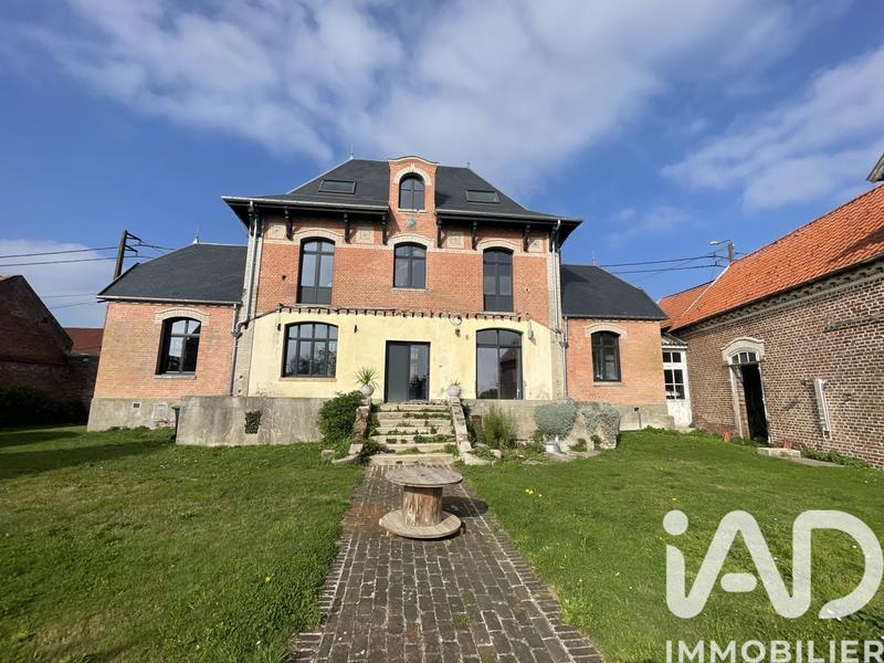 Maison de maîtres - 144 m² - 6 pièces