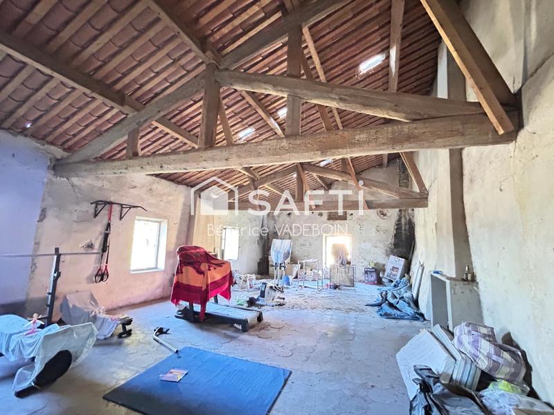 Maison - 200 m² - 5 pièces