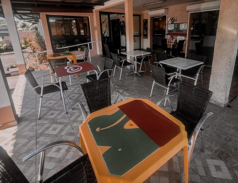 Local commercial - 255 m²