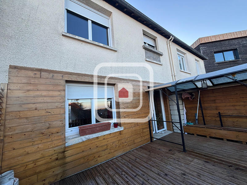 Maison - 83 m² - 5 pièces