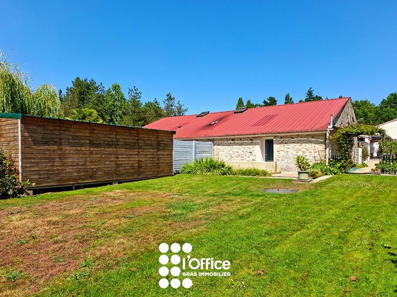 Maison - 299 m² - 11 pièces