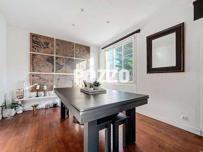 Maison - 135 m² - 6 pièces