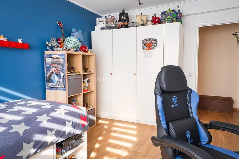 Appartement - 108 m² - 4 pièces