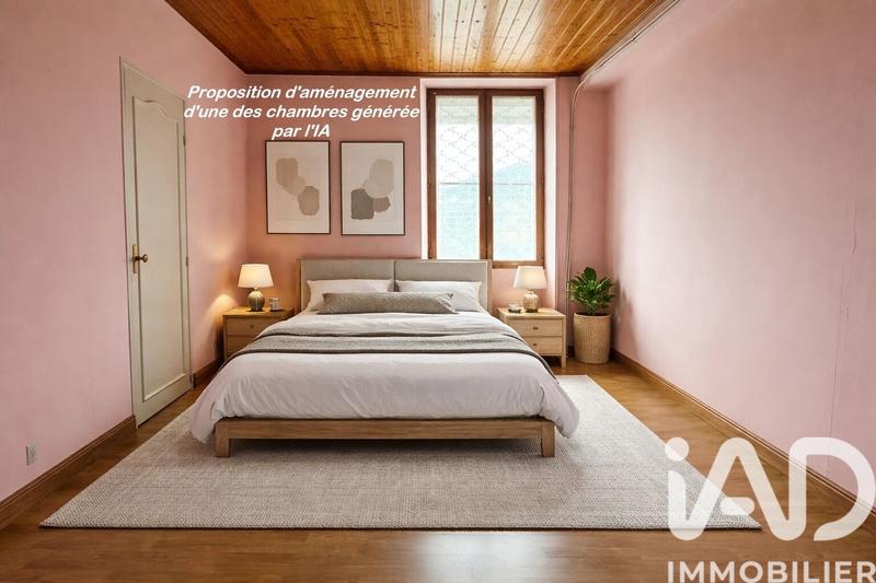 Maison - 296 m² - 11 pièces