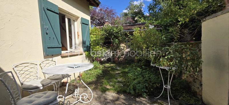 Maison - 92 m² - 4 pièces