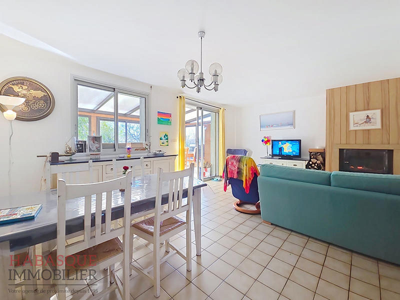 Maison - 140 m² - 6 pièces