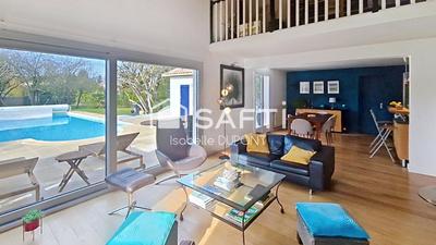 Maison - 174 m² - 6 pièces