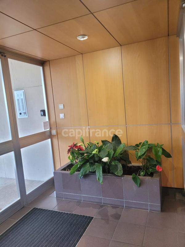 Appartement ancien - 16 m² - 1 pièce