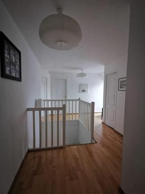 Maison - 215 m² - 8 pièces