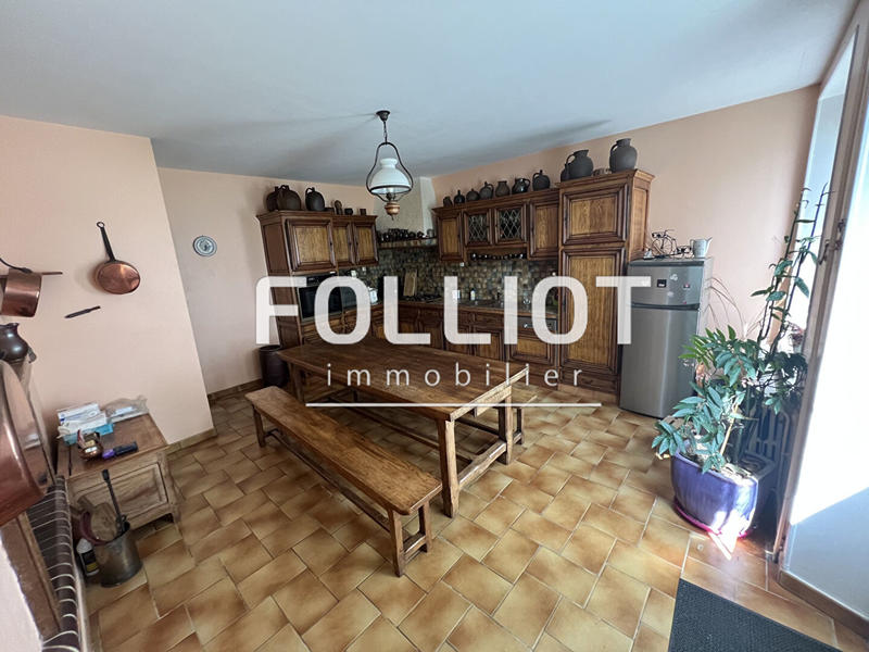 Maison - 163 m² - 8 pièces