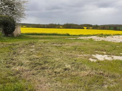 Terrain constructible - 899 m²