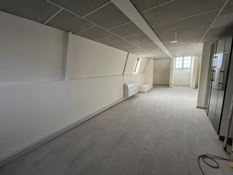 Bureau - 120 m² - 3 pièces