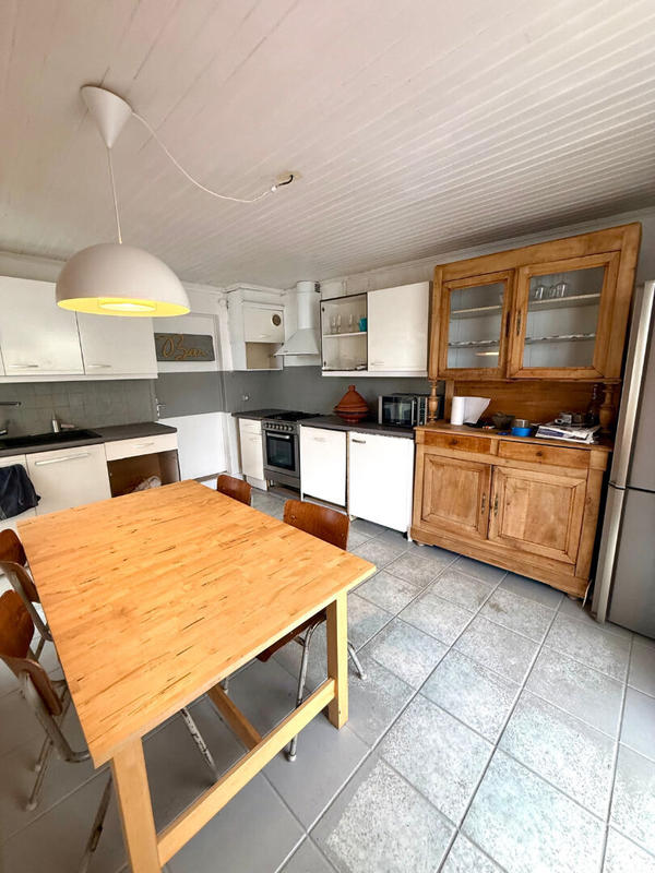 Maison - 90 m² - 4 pièces