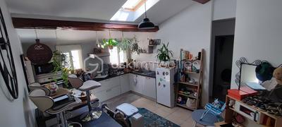 Maison - 350 m² - 15 pièces