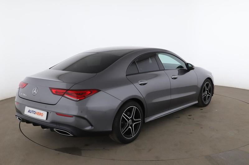 Mercedes Cla 200 d Amg Line 8g-Dct 150 ch
