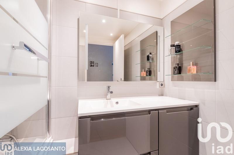 Appartement - 80 m² - 4 pièces