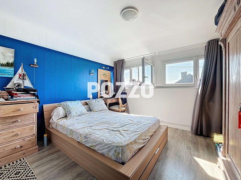 Maison - 94 m² - 5 pièces