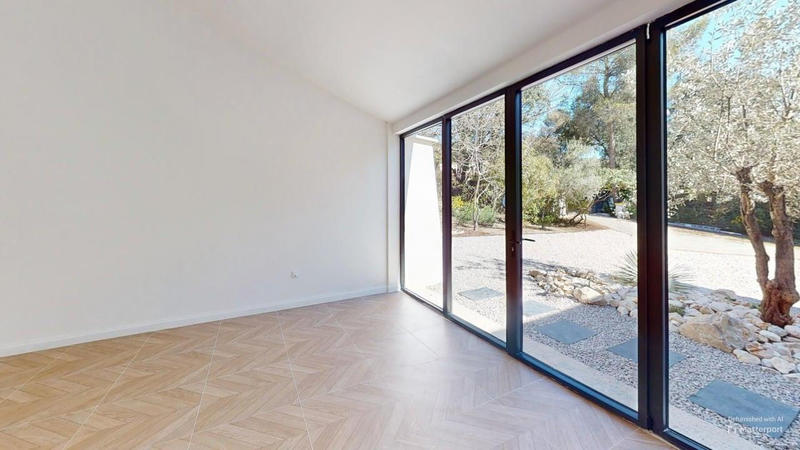 Villa - 162 m² - 6 pièces