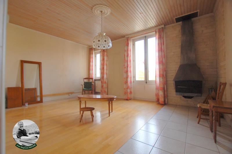 Appartement - 102 m² - 4 pièces