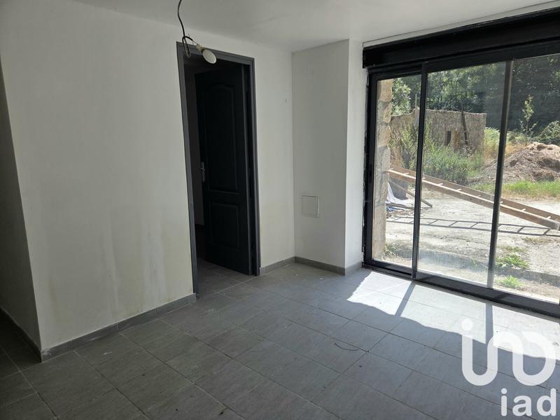 Maison - 292 m² - 12 pièces