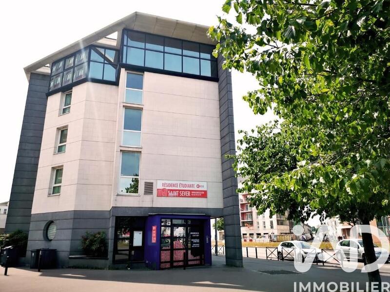 Studio - 38 m² - 3 pièces