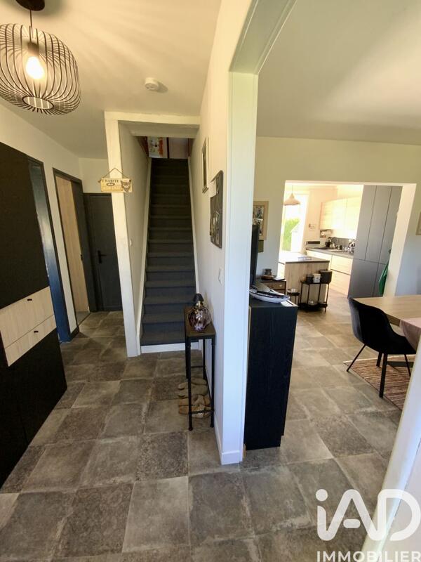 Maison - 107 m² - 5 pièces