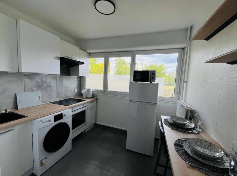 Studio - 27 m² - 1 pièce