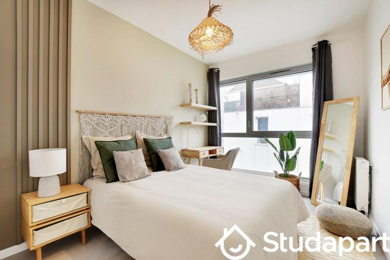 Chambre - 9 m² - 1 pièce