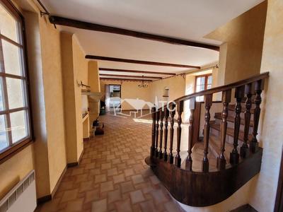 Maison - 159 m² - 7 pièces