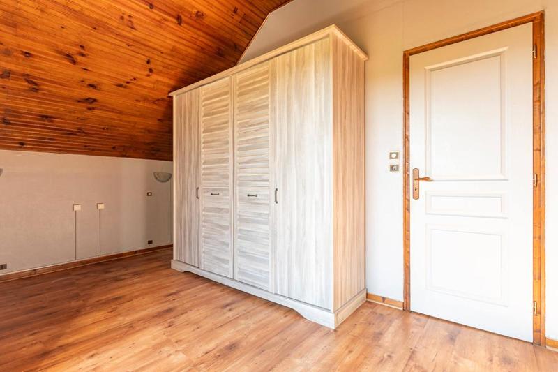 Maison - 151 m² - 6 pièces