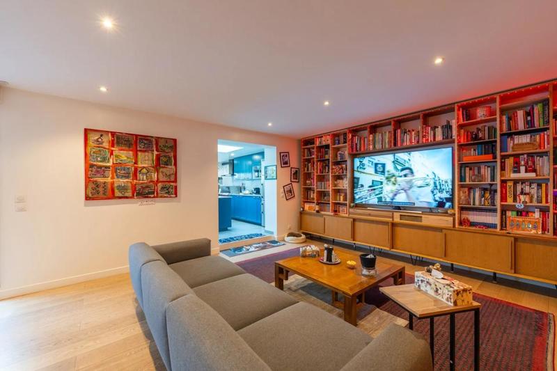 Appartement - 212 m² - 5 pièces