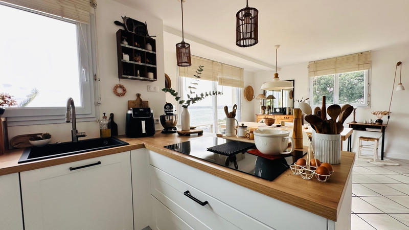 Maison - 136 m² - 8 pièces